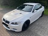 BMW M3 E 93 Mineralweiss Metallic aus 2.Hd.  - BMW M3 aus 2011: Cabrio