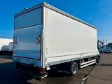 Iveco Eurocargo mit Schiebeplanenaufbau | ML120E25/P - Betonpumpe