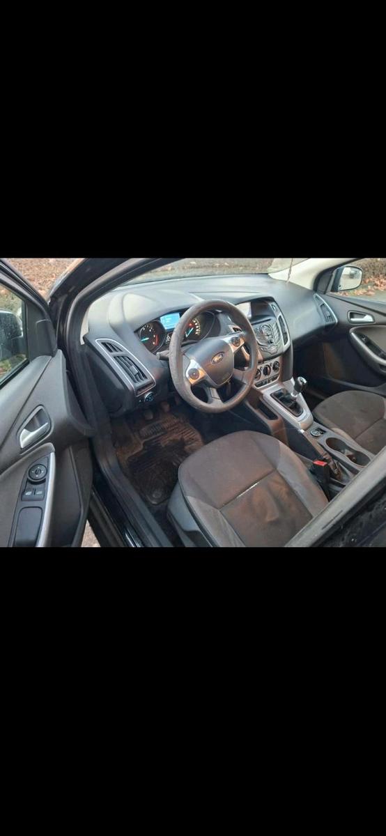 Ford Focus 2014 — engine 116 HP (85kW)