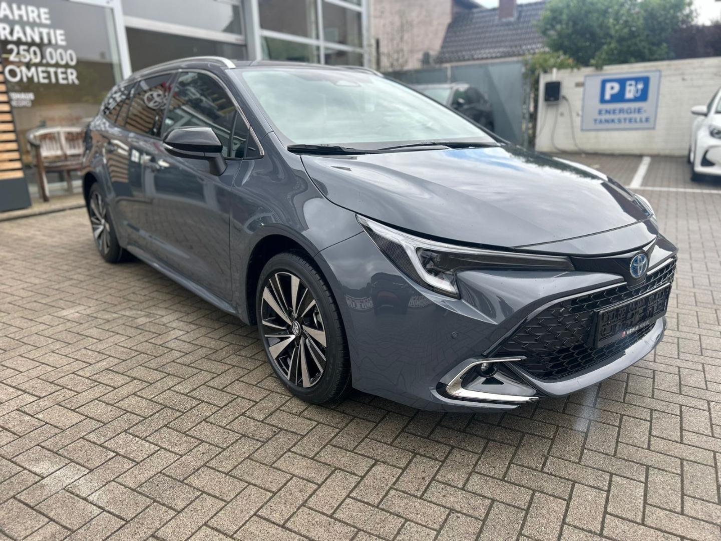 Toyota Corolla Hybrid TS Teamplayer 2.0 Technik Paket