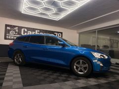 FORD Ford Focus NAVI DAB USB ISOFIX LENK+SITZHZG FORD Ford Focus NAVI DAB USB ISOFIX LENK+SITZHZG