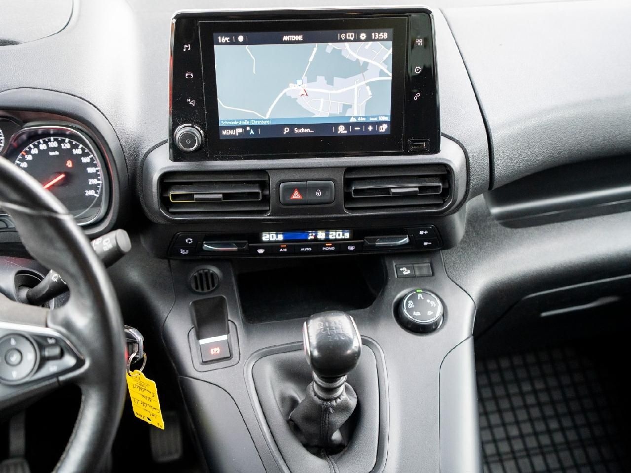 Fahrzeugabbildung Opel Combo Life Edition