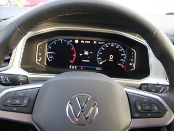 Volkswagen T-Roc 1.5 TSI Move KLIMA LED NAVI ALU