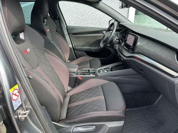 Fahrzeugabbildung SKODA Octavia Combi 2.0 TDI RS