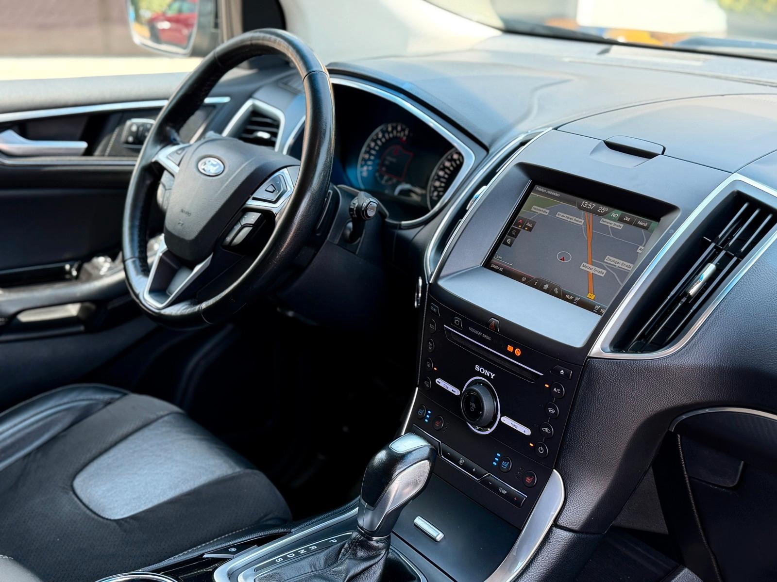 Ford Edge Sport 4x4 PANO/AUT/CAM/SHZ