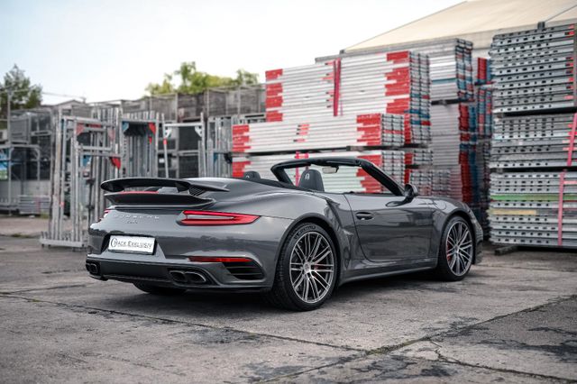 Porsche 991 911 Turbo Cabriolet* Sport-Chrono-Paket