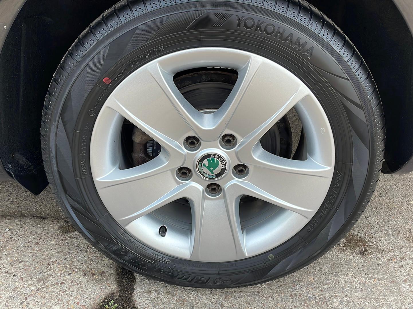 Skoda Octavia 2010 — photo 24