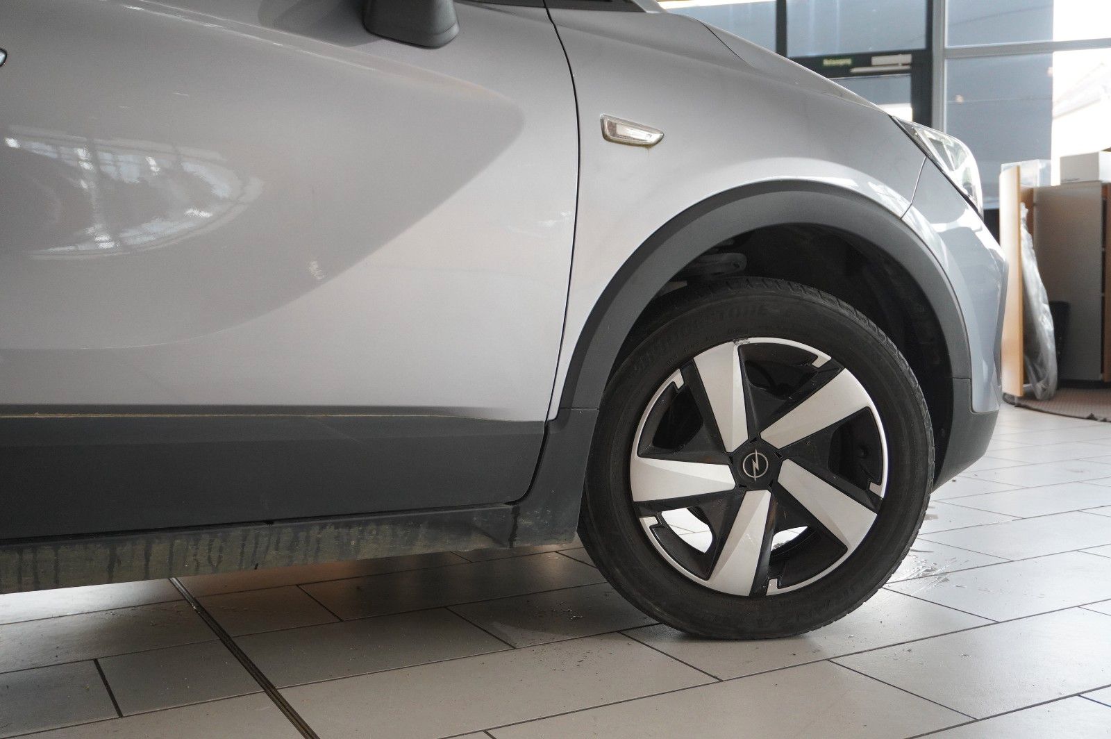 Fahrzeugabbildung Opel Crossland (X) 1.2 EDITION NAVI/LED/KAMERA/DAB+