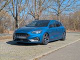 Ford Focus 2,3 EcoBoost ST - Ford Focus Gebrauchtwagen in Stuttgart
