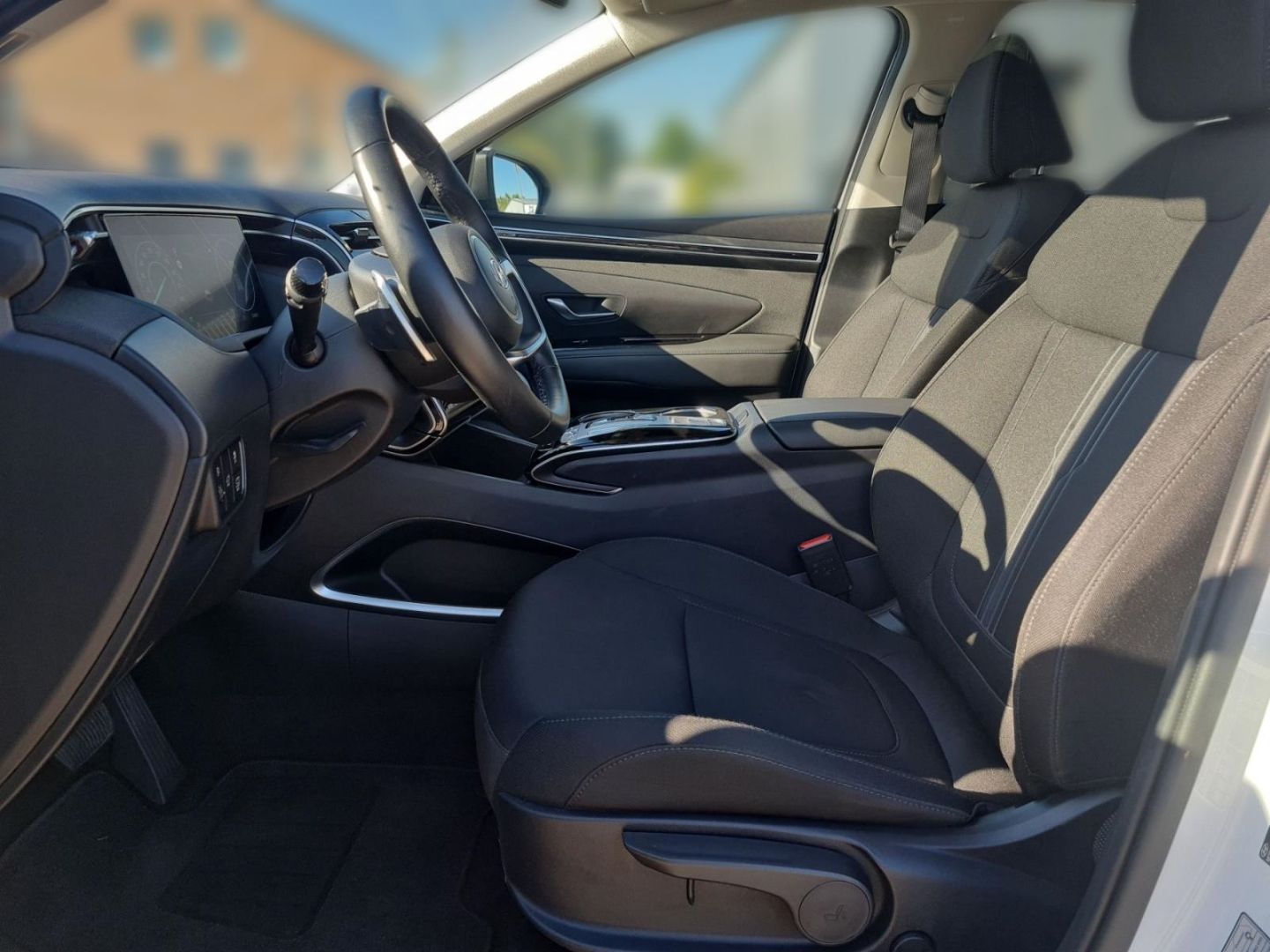 Fahrzeugabbildung Hyundai Tucson Trend NEW Hybrid 1.6 T-GDi 230PS 6-AT 4WD