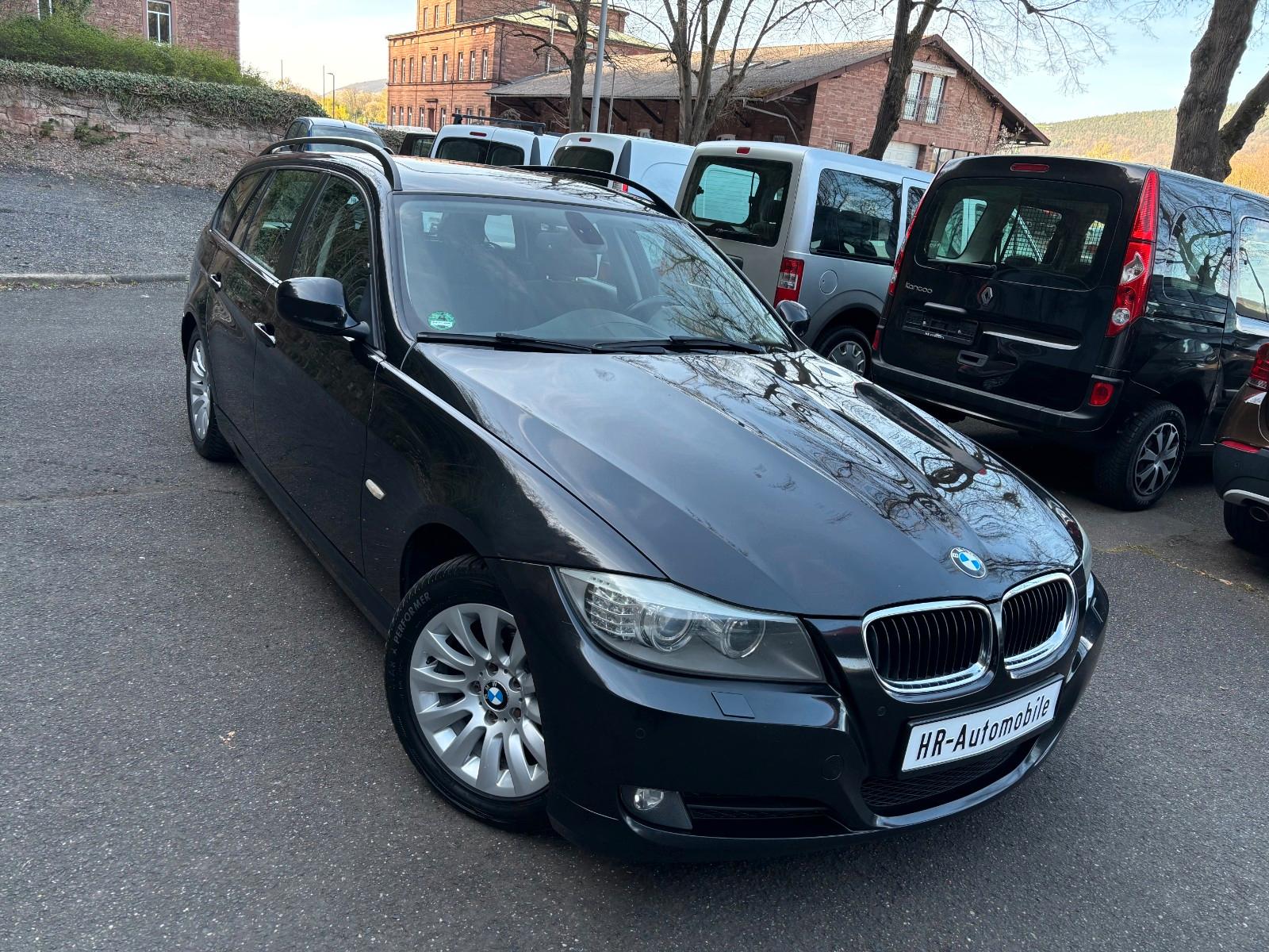 BMW 320d Touring LCI *Navi*Panorama*Bi-Xenon*PDC*