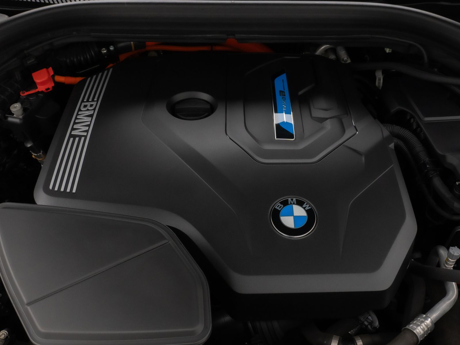 Fahrzeugabbildung BMW X3 xD30e DAB HiFi Kamera Leder Sportstz 18Zoll