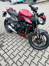 Triumph Street Triple 765 RS Carnival Red | 2024