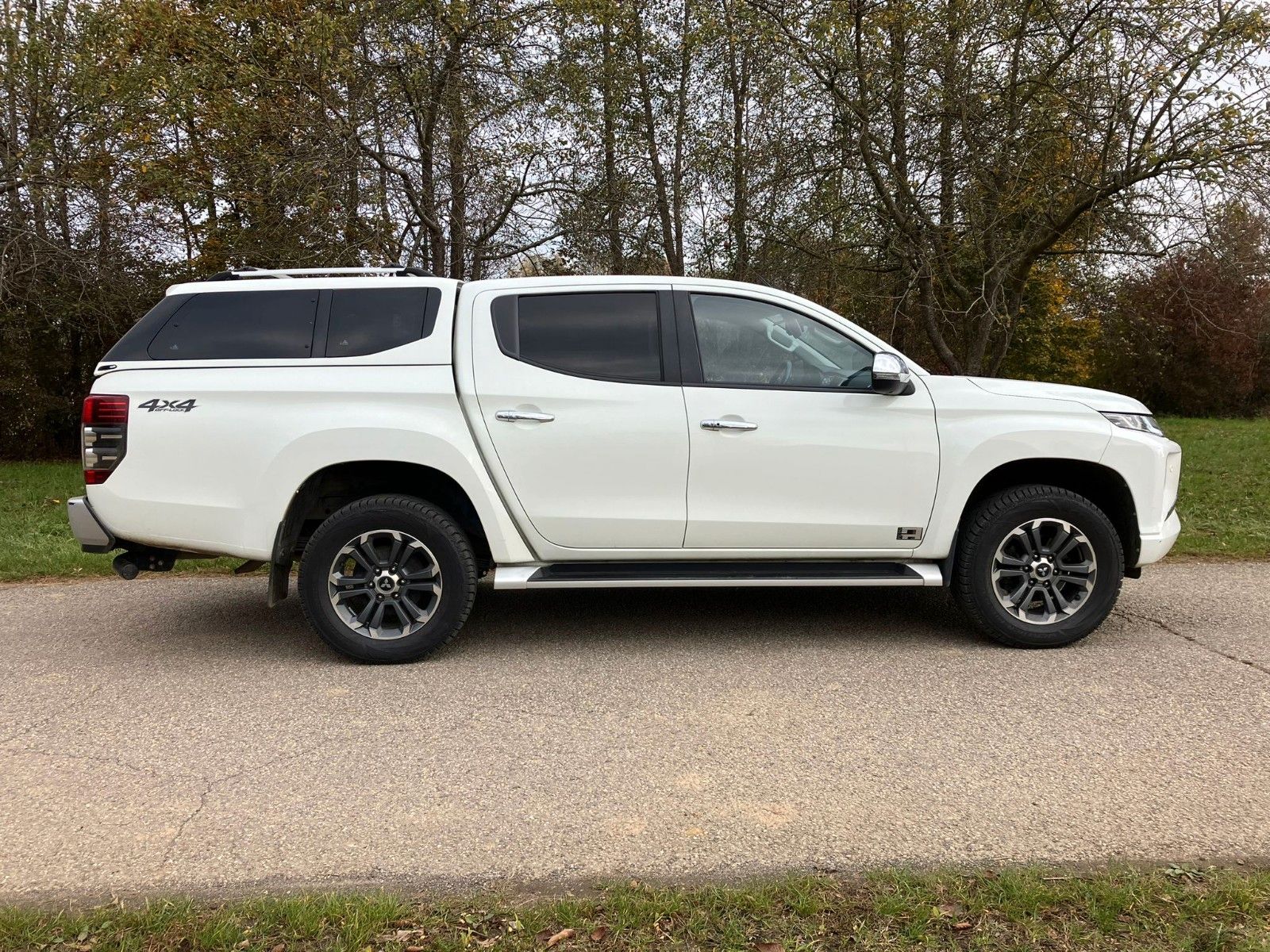 Mitsubishi L200 imagem 2