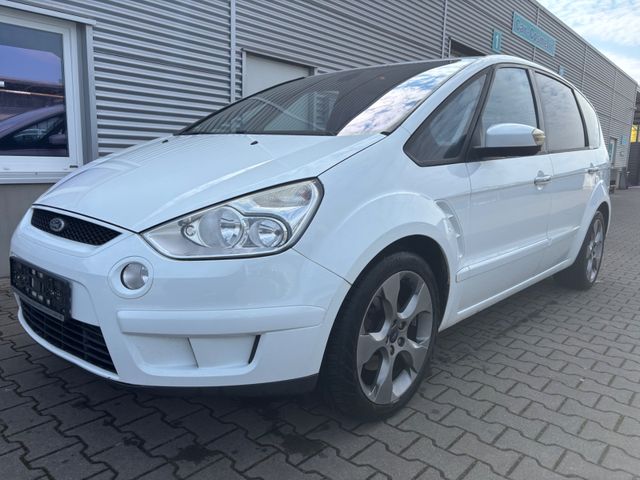 Ford S-Max S-MAX Titanium+AHK+NAVI+BT+SHZ+TÜV:5.2026