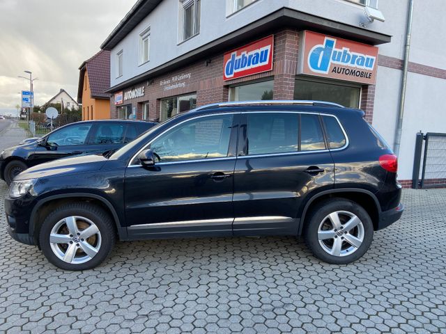 Volkswagen Tiguan Sport,Xenon,Standheizung. AHK,Kamera