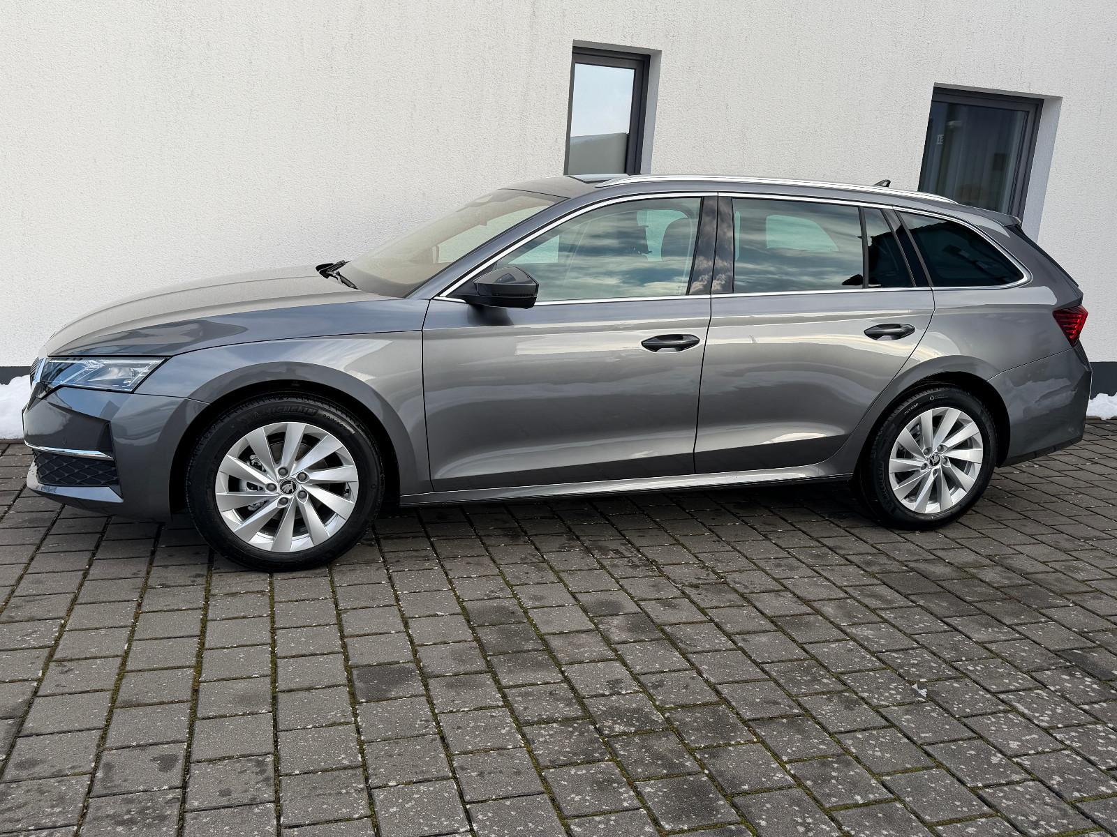 Skoda Octavia Combi 1.5 TSI DSG Top Selection (AHK)
