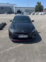 Kia pro_cee'd / ProCeed 1.6 T-GDI GT