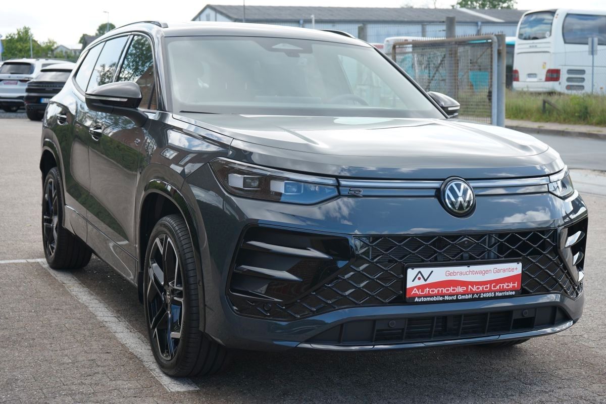 Fahrzeugabbildung Volkswagen Tayron 2.0 TDI 4Motion R-Line*Pano*Head Up*Ahk