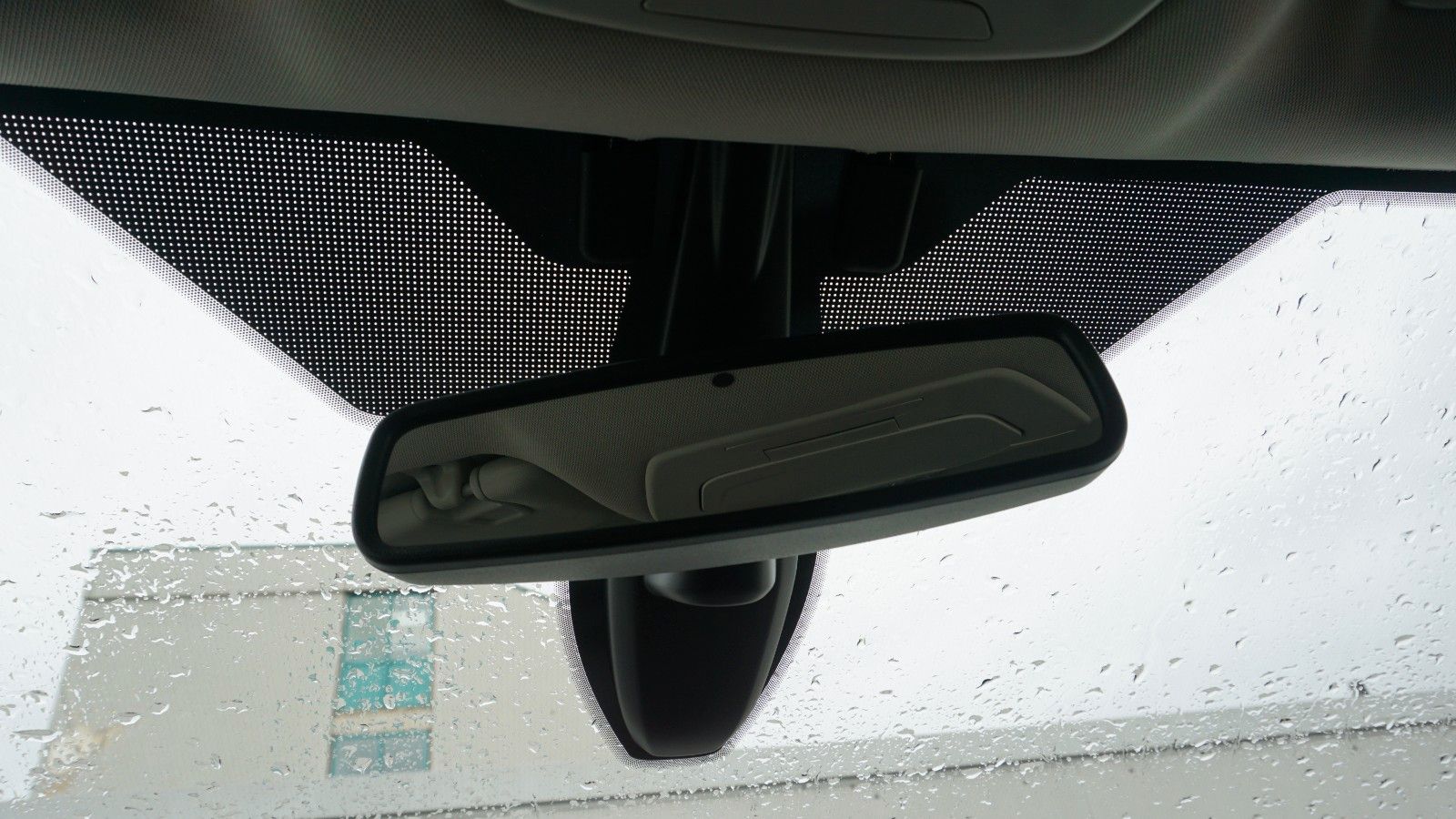 Fahrzeugabbildung Ford Kuga Titanium, Navi, Allrad, PDC, LED