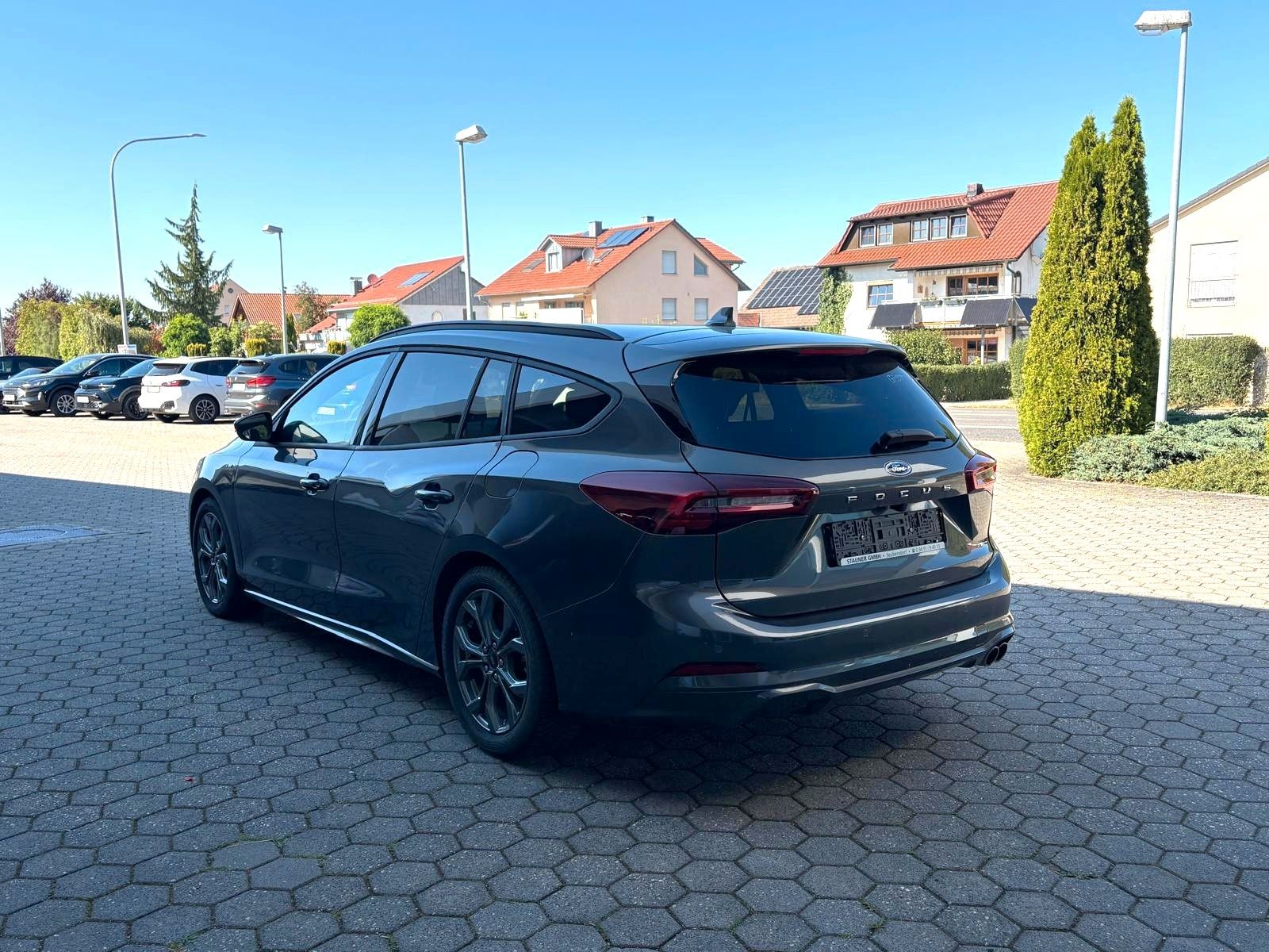 Ford Focus St-Line 1.5 Turnier ABSTEMP. KAMERA NAVI imagem 3