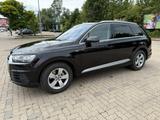 Audi Q7 3.0 TDI sehr gute Ausstattung - Audi Q7 in Braunschweig