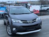 Toyota RAV 4 AWD 4x4 Automatik Navi Kamera