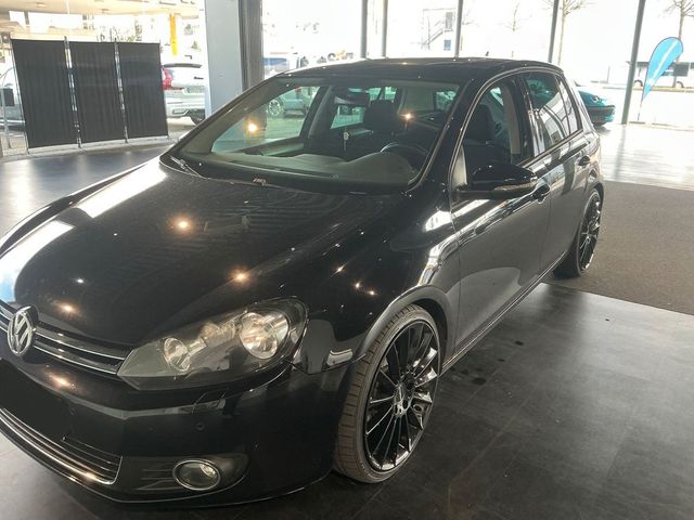 Volkswagen Golf VI Highline NAVI KLIMA SITZH. PDC 18 ZOLL