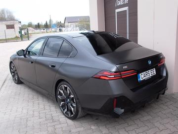صورة 2 لـ 2023 BMW I5