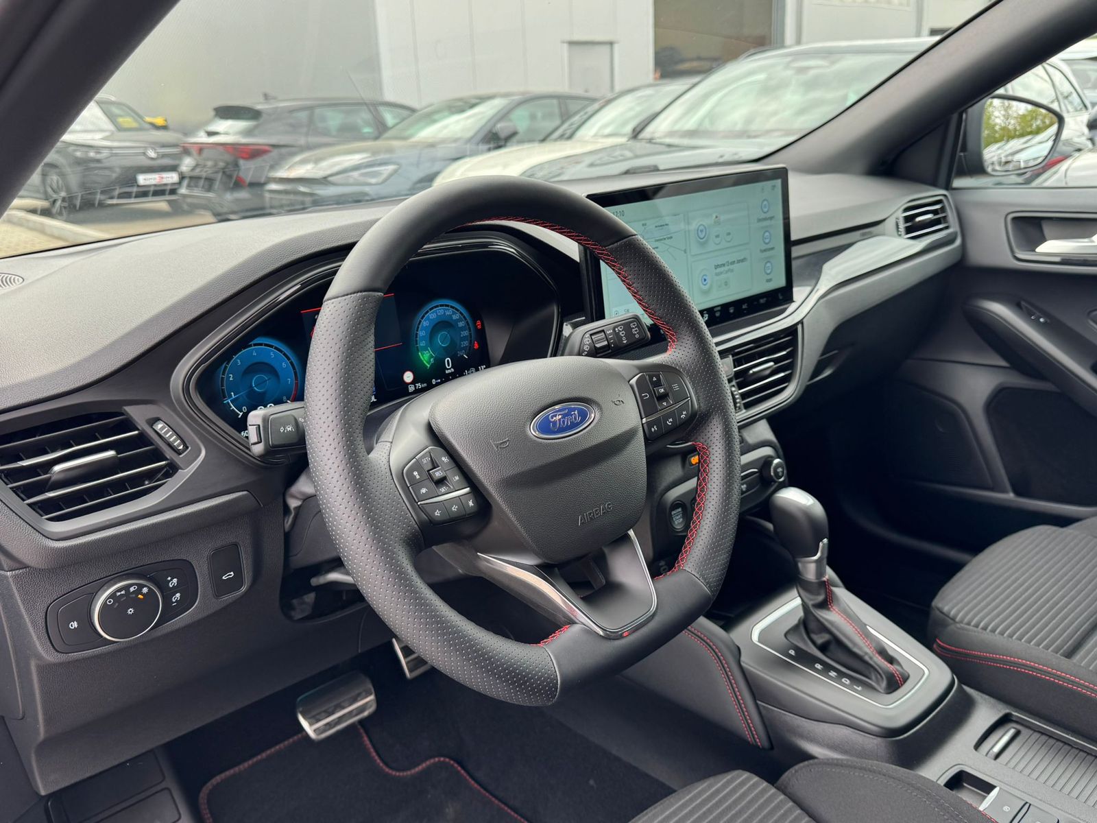 Fahrzeugabbildung Ford Focus 1.0 ST-Line X MATRIX*B&amp;O*ACC*KAM*APP*LHZ