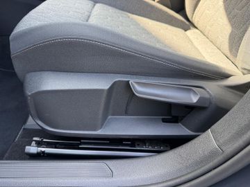 Volkswagen Golf - 12