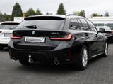 BMW 320d Touring xDrive M-Sport PANO AHK HUD ACC LED - BMW 320 Jahreswagen
