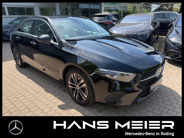 Mercedes-Benz A 180 Limousine Progressive/Navi/Distronic/Autom