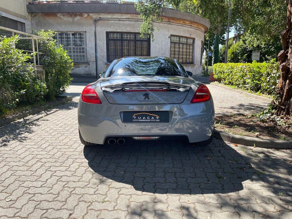Peugeot RCZ