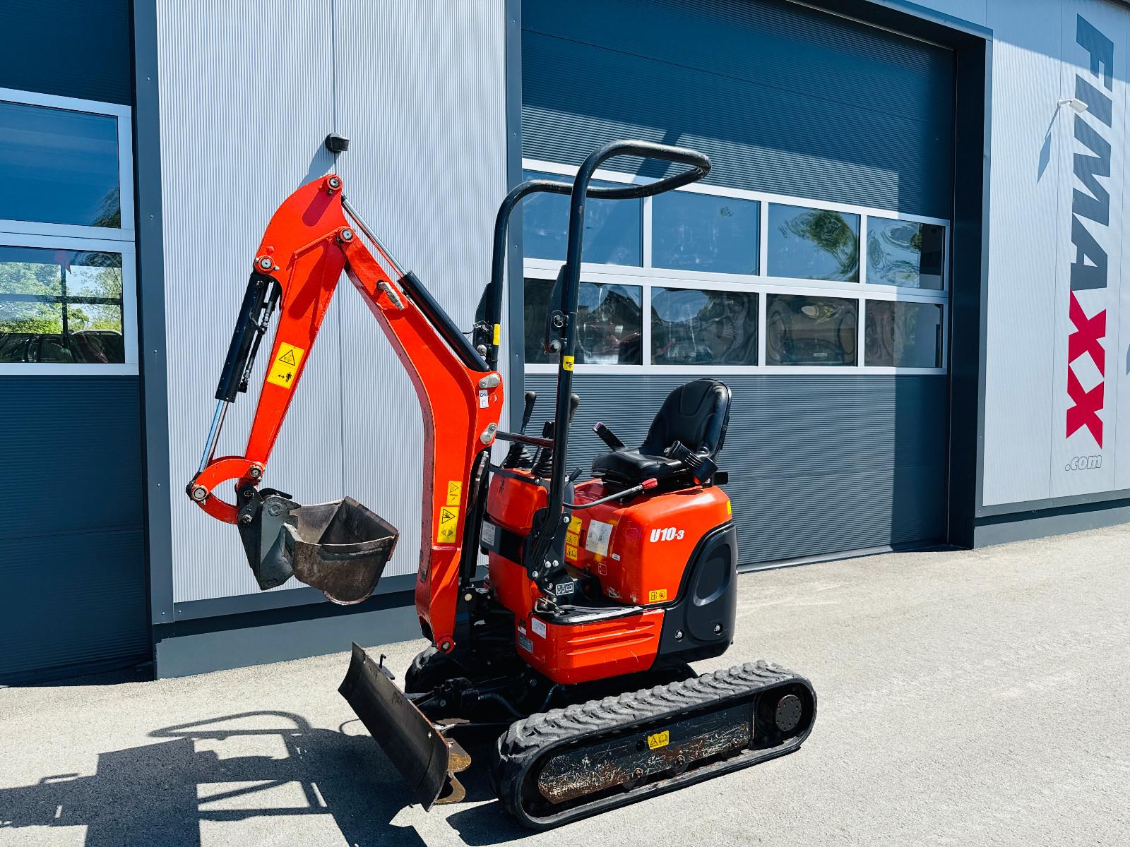 Kubota U10-3 - Schnellwechsler - 2 x Schaufel