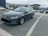 Volkswagen Passat Variant 2.0 TDI DSG 130kW R-Line 