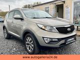 Kia Sportage Attract 2WD 1.6 GDI Navi Kamera Tempoma - Kia Sportage Gebrauchtwagen in Köln