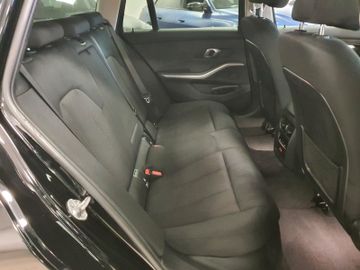 BMW 318 - 9