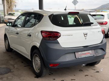 Dacia Sandero - 3