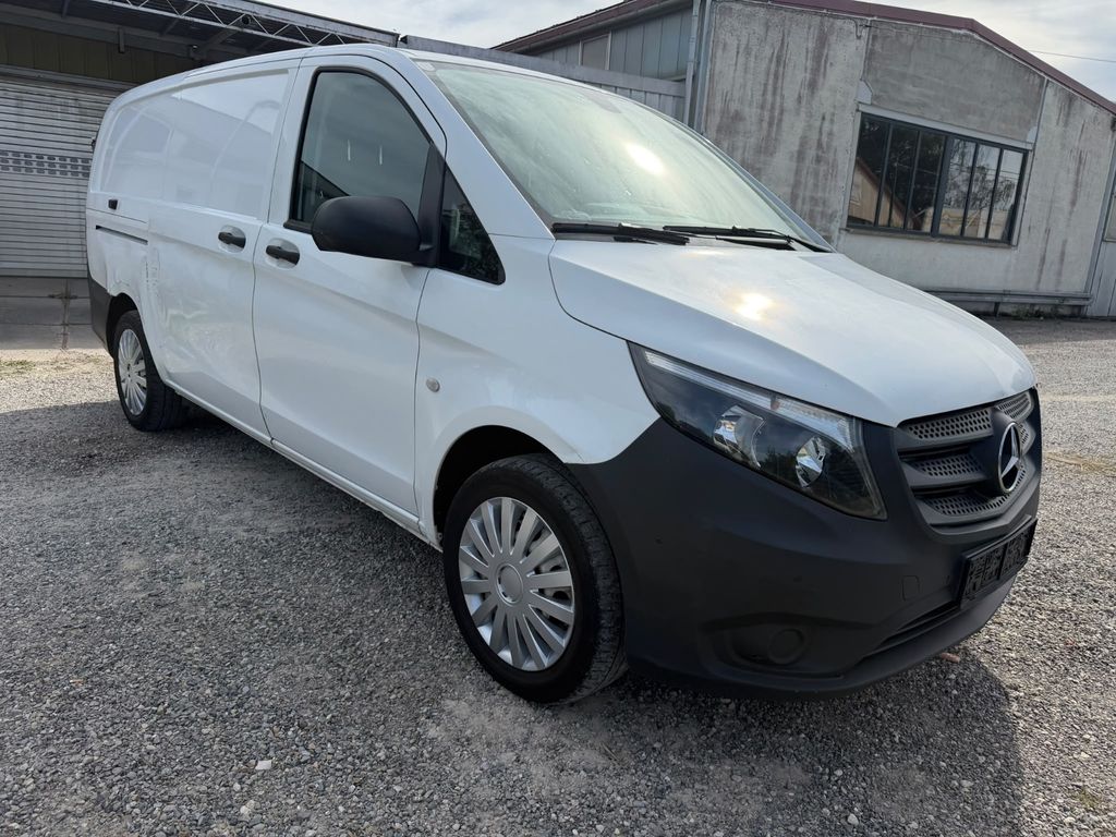 Image of Mercedes-Benz Vito