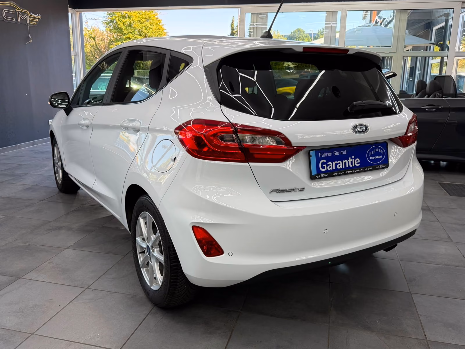 Ford Fiesta Titanium Sitz&Lenkrad Hzng*PDC*Sportsitze
