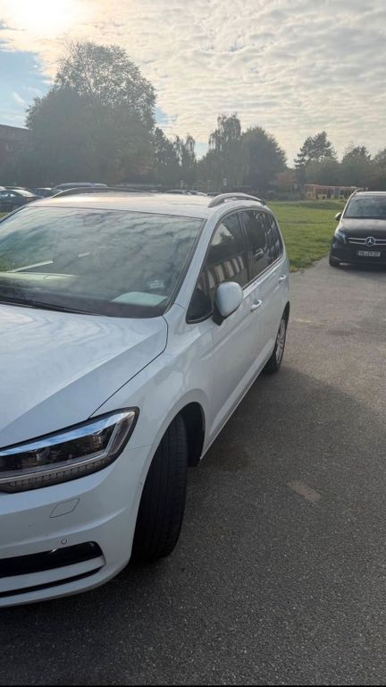 Image of Volkswagen Touran