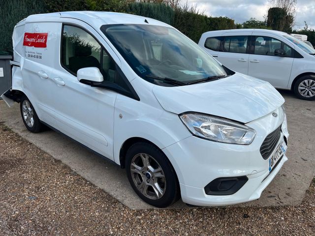 Ford Transit Courier 1.0SCTI100