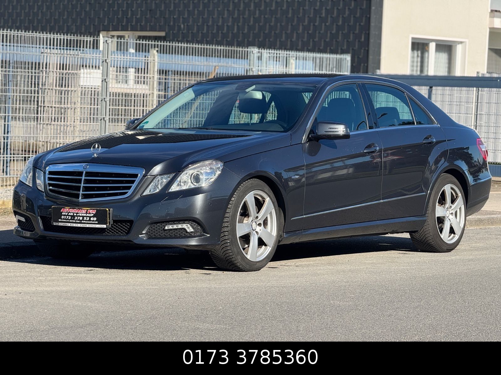 Mercedes-Benz E 250 CDI Avant. BlueEff.*ATMK*SHZ*LEDER*AHK*TÜV