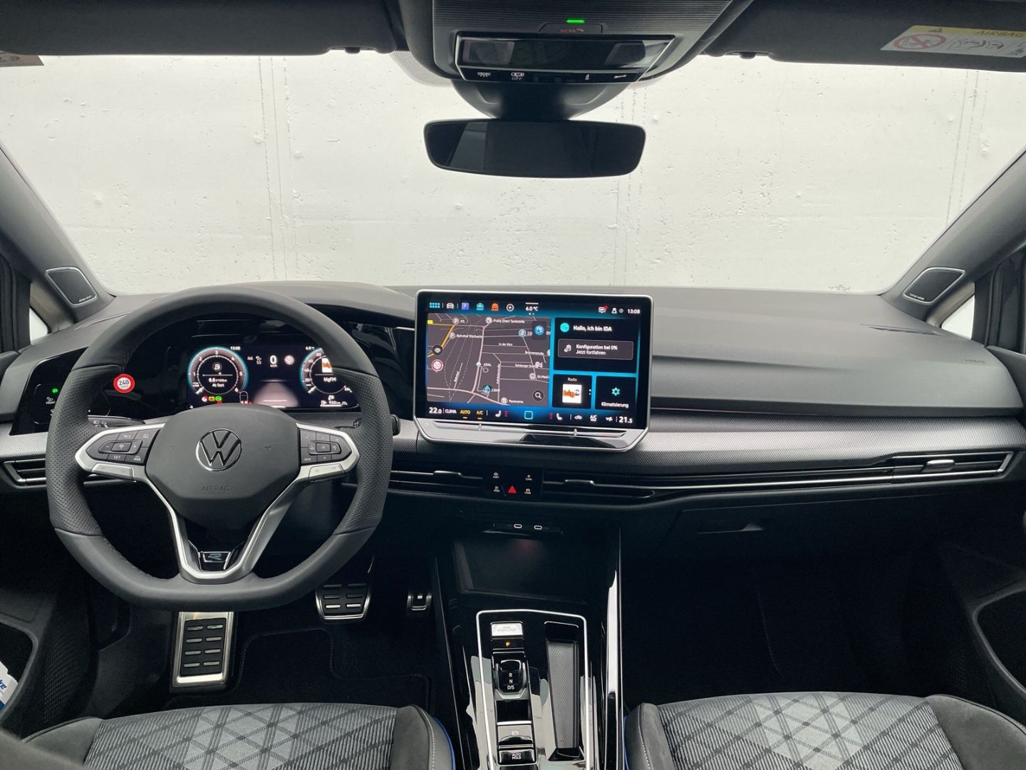 Golf VIII R-Line 2.0 TDI DSG Black Style Kamera