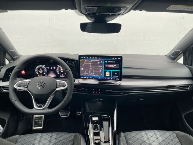 Golf VIII R-Line 2.0 TDI DSG Black Style Kamera 