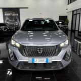 Peugeot 2008 Hybrid Style - Peugeot 2008 Style mit Hybrid-Antrieb (Benzin/Elektro)