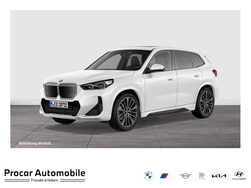 Image of BMW iX1
