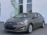 Hyundai i40 Premium *Limousine *Automatik *Leder uvm. - Hyundai i40 Premium mit Benzin-Antrieb
