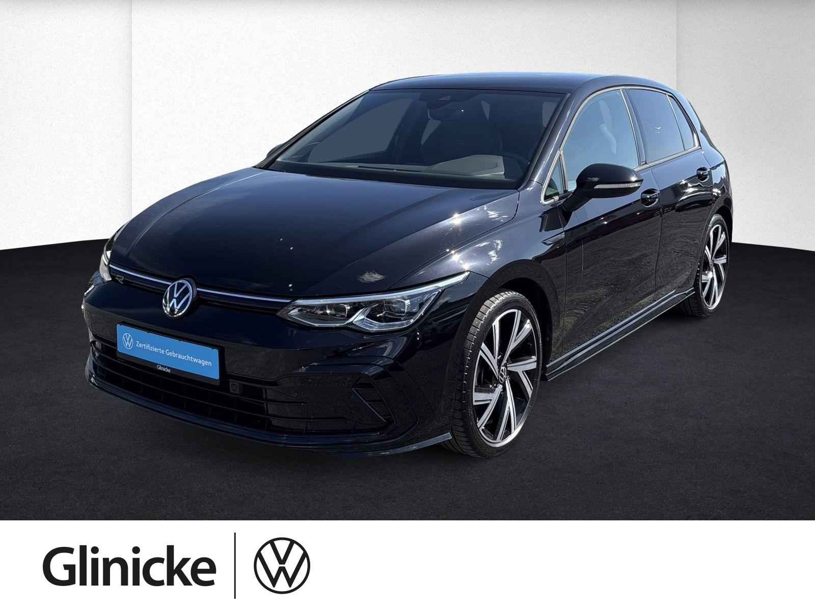 Volkswagen Golf VIII R-Line 1.5eTSI DSG RFK+LED+ACC+SHZ+App